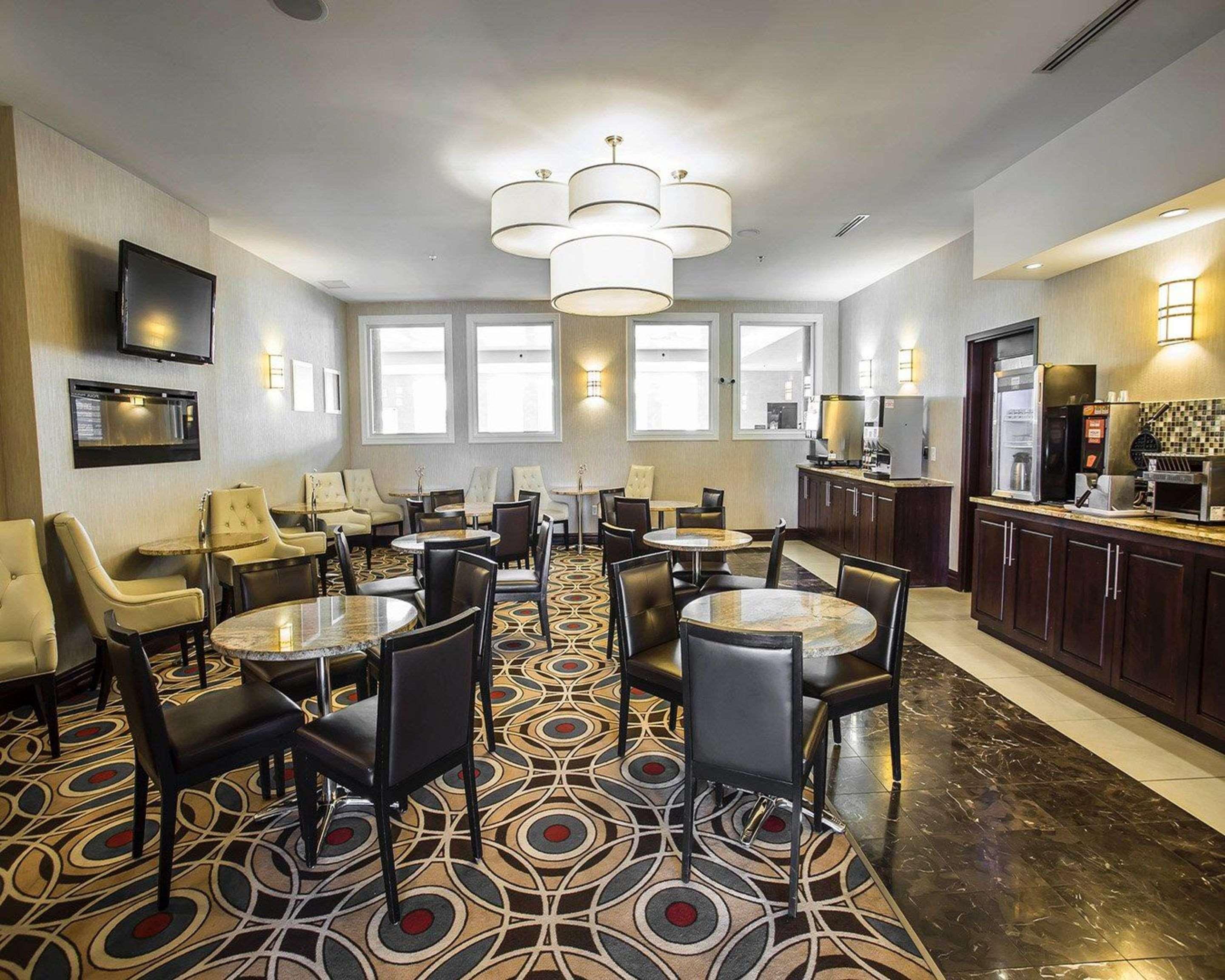 Comfort Hotel Bayer'S Lake Timberlea Dış mekan fotoğraf