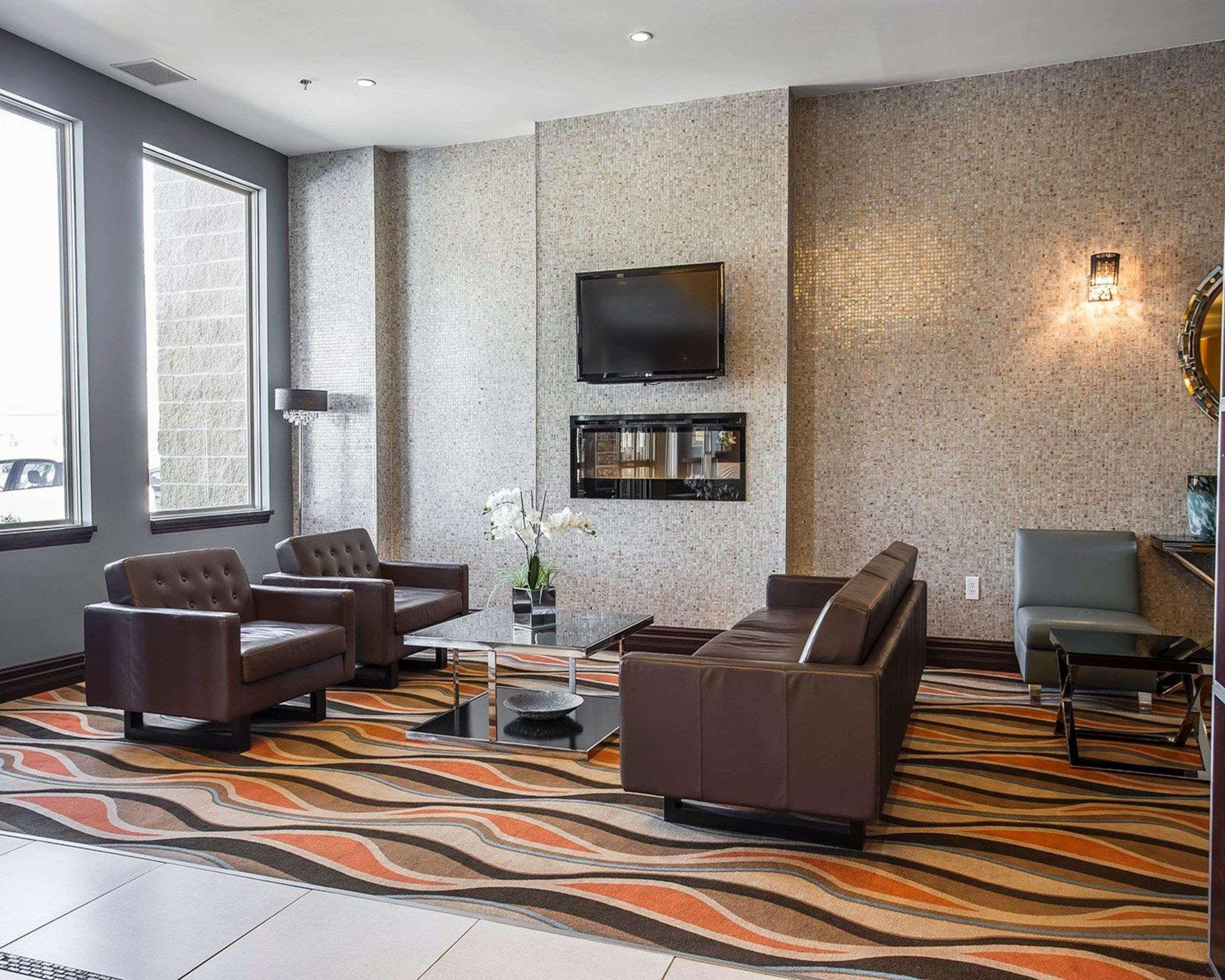 Comfort Hotel Bayer'S Lake Timberlea Dış mekan fotoğraf