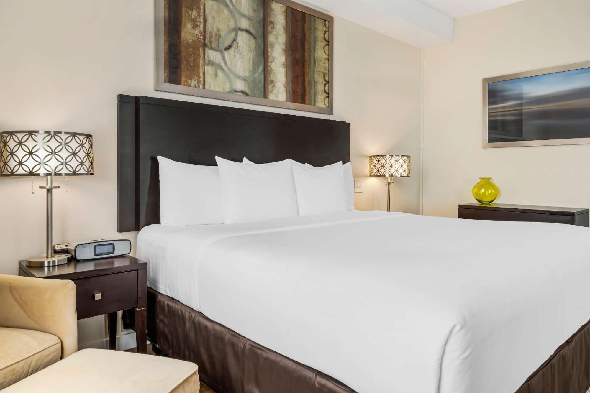 Comfort Hotel Bayer'S Lake Timberlea Dış mekan fotoğraf