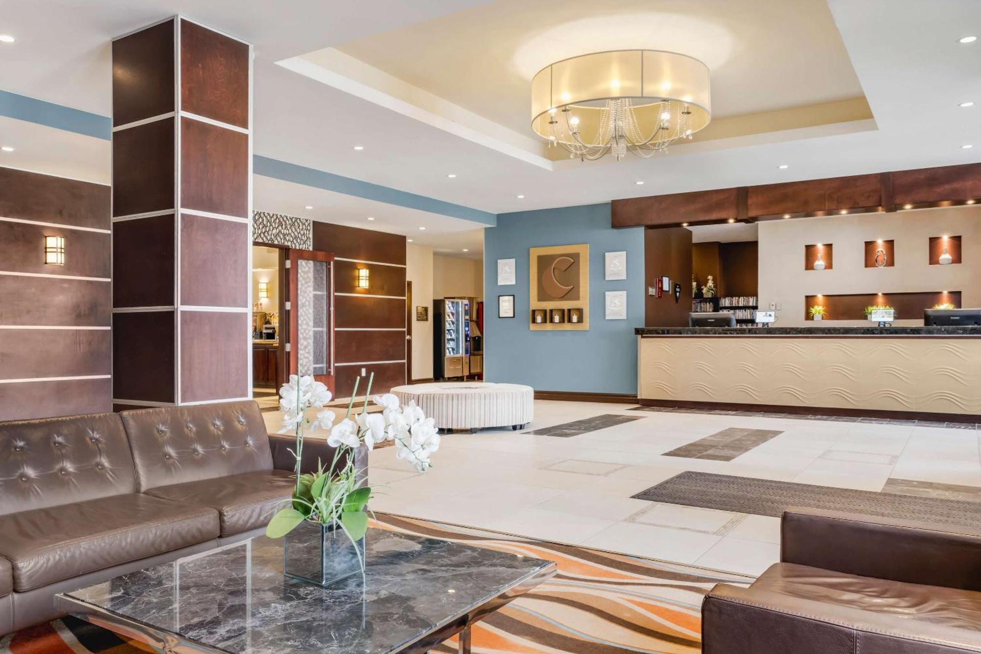 Comfort Hotel Bayer'S Lake Timberlea Dış mekan fotoğraf