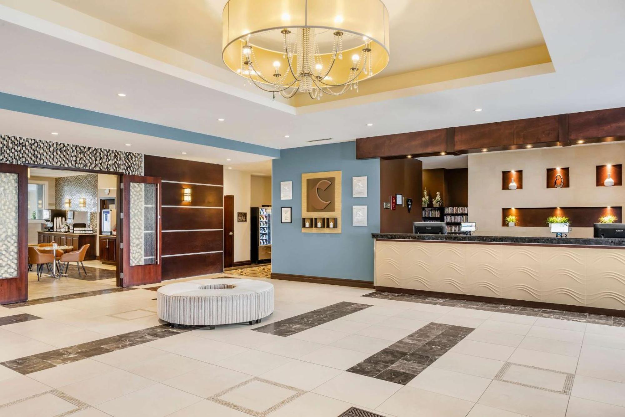 Comfort Hotel Bayer'S Lake Timberlea Dış mekan fotoğraf