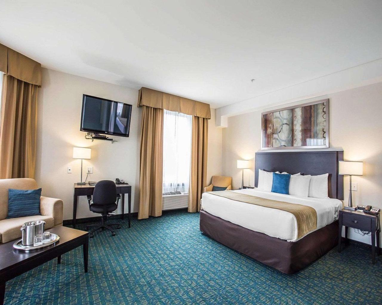 Comfort Hotel Bayer'S Lake Timberlea Dış mekan fotoğraf